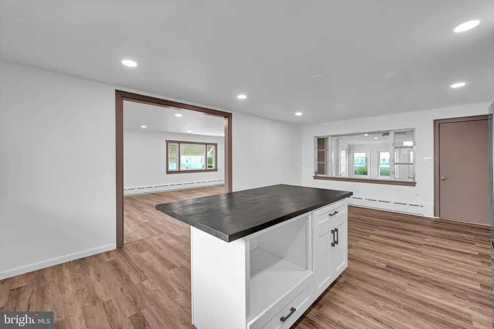 625 E MAIN STREET Hegins, PA 17938