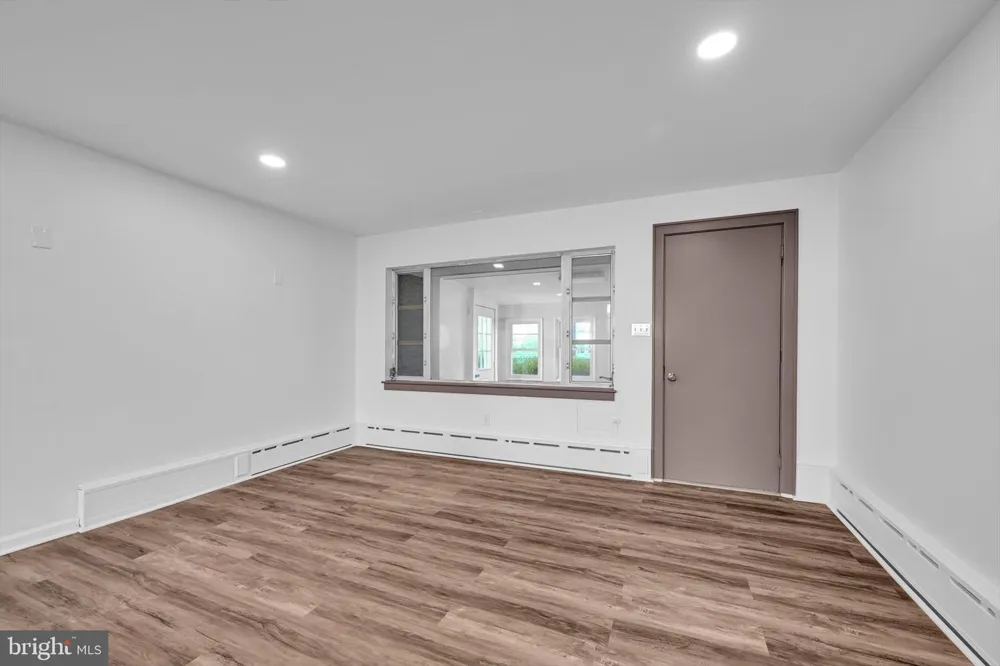625 E MAIN STREET Hegins, PA 17938