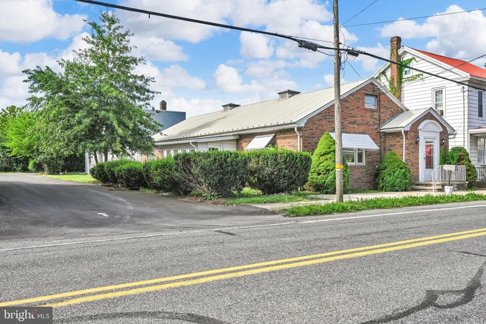 625 E MAIN STREET Hegins, PA 17938
