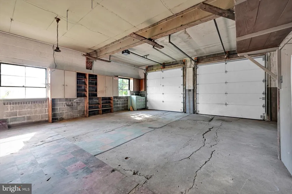 625 E MAIN STREET Hegins, PA 17938