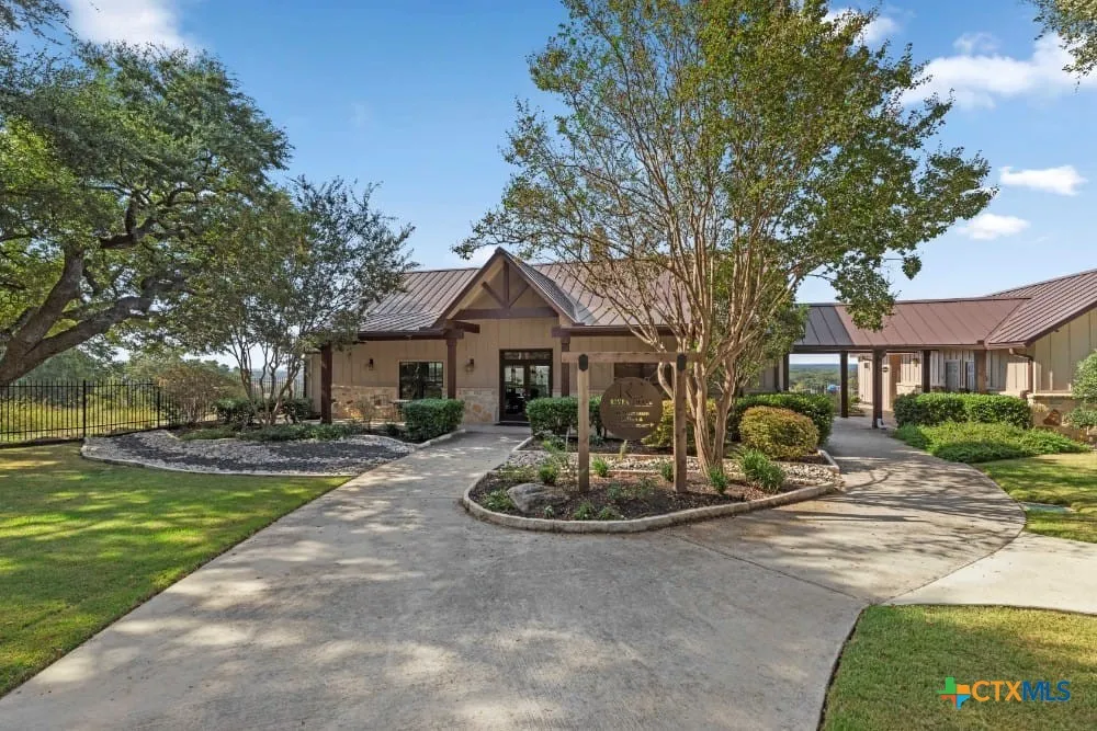 122 Passade New Braunfels, TX 78132