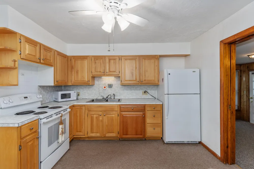 415 Hunt Street SE Lowell, MI 49331