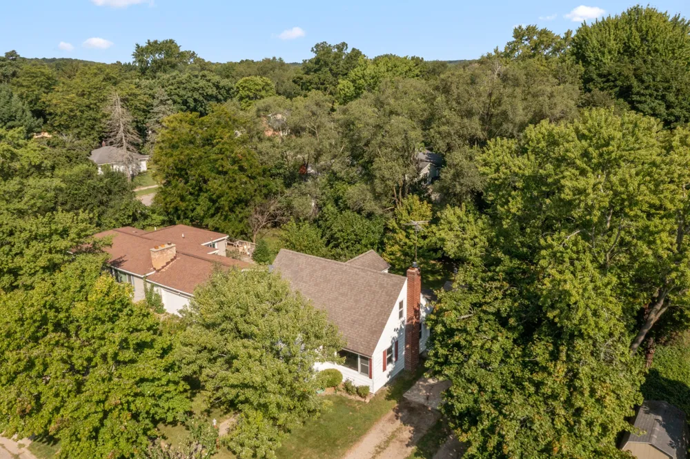 415 Hunt Street SE Lowell, MI 49331