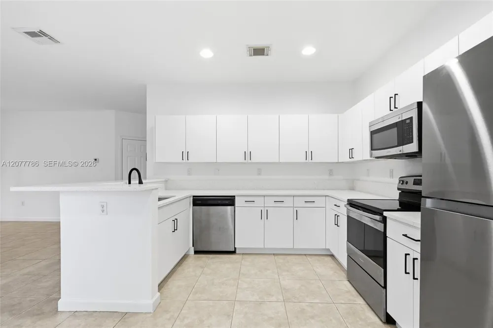 22505 SW 94th Pl Cutler Bay, FL 33190