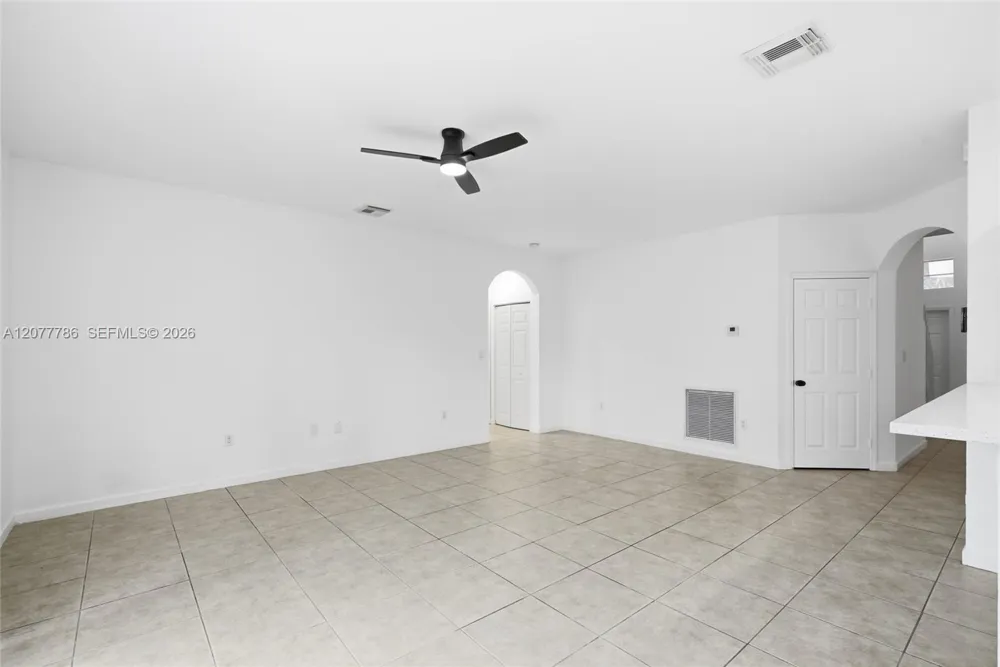22505 SW 94th Pl Cutler Bay, FL 33190