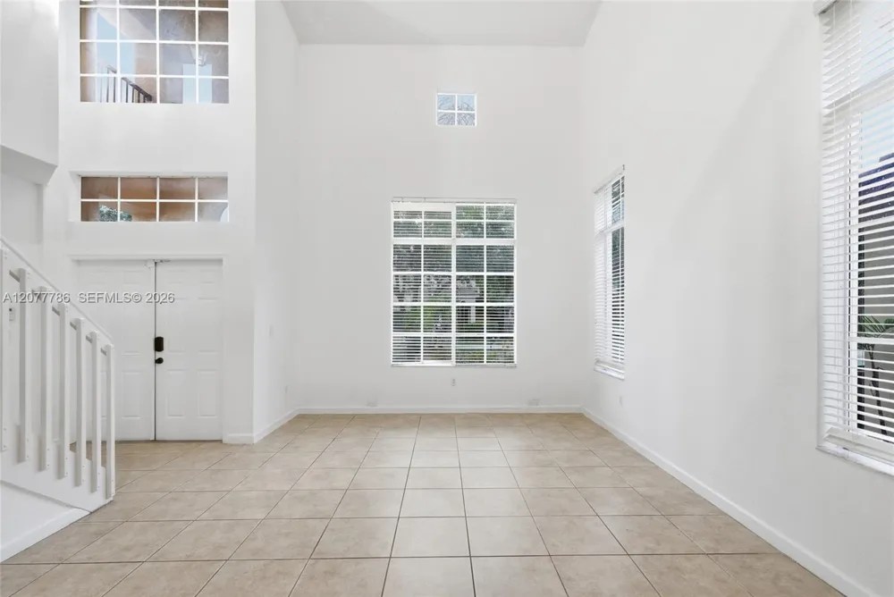 22505 SW 94th Pl Cutler Bay, FL 33190
