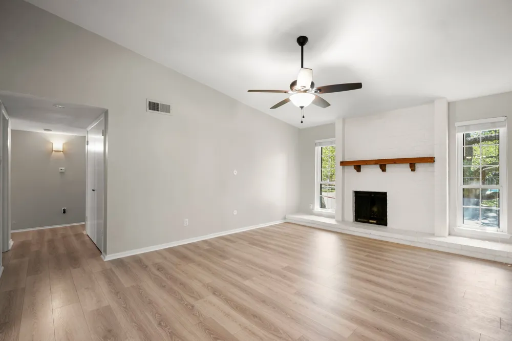 4159 Steck Avenue #226 Austin, TX 78759