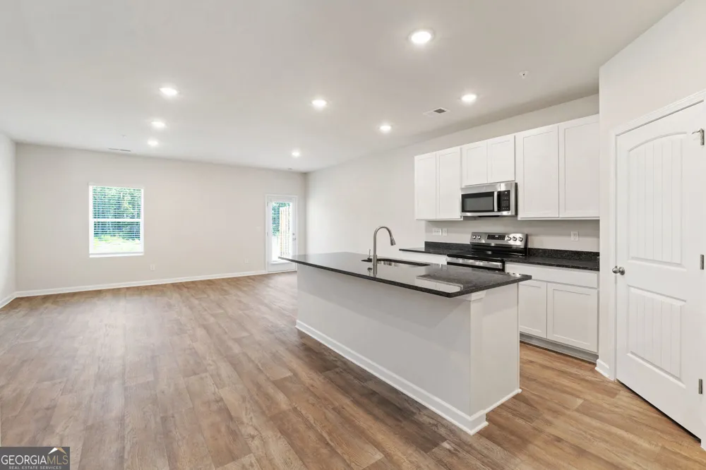 8312 Columbia CT Palmetto, GA 30268