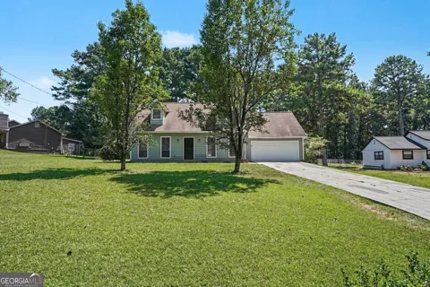 9042 Chestnut Lake DR