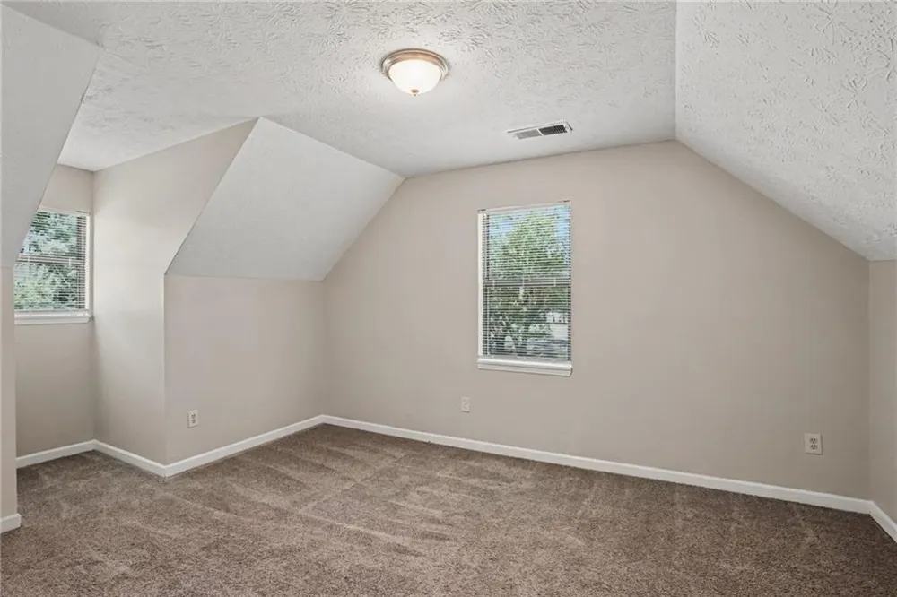 9042 Chestnut Lake Drive Jonesboro, GA 30236