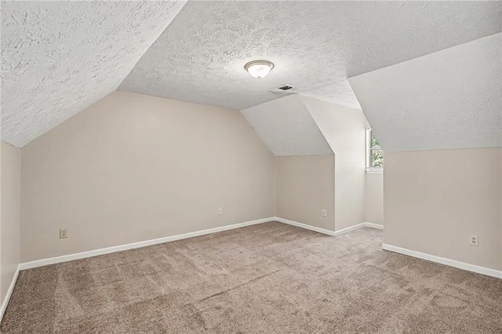 9042 Chestnut Lake Drive Jonesboro, GA 30236