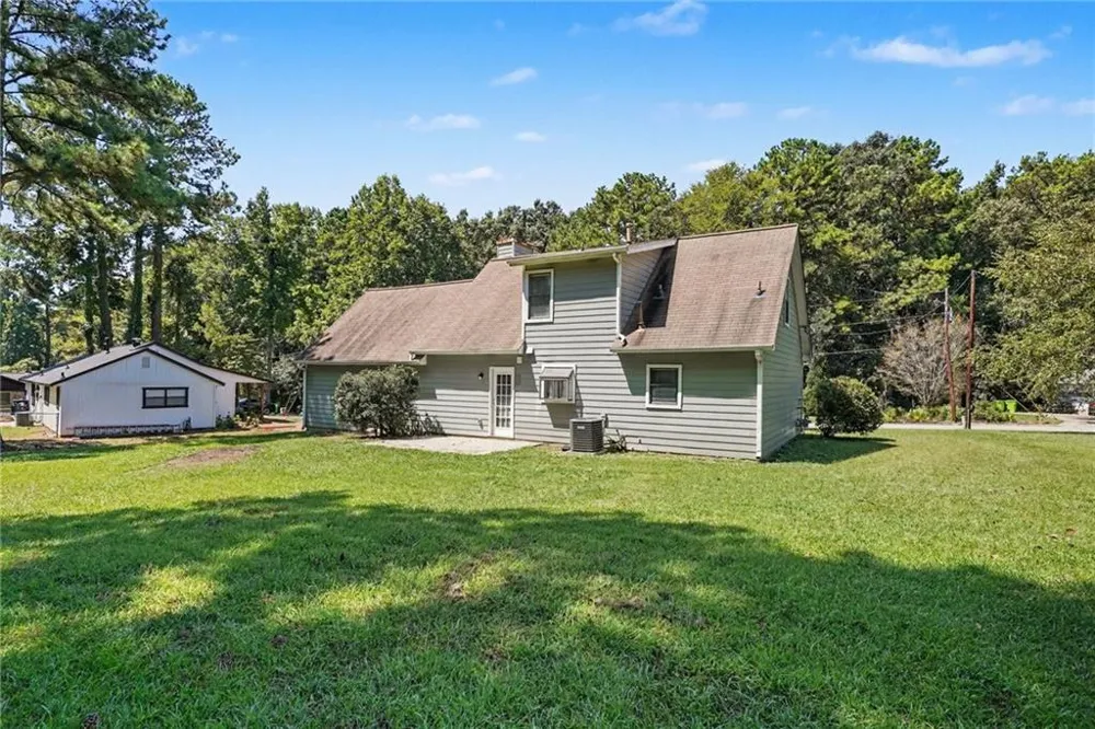 9042 Chestnut Lake Drive Jonesboro, GA 30236