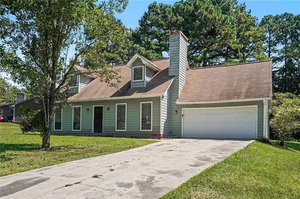 9042 Chestnut Lake Drive Jonesboro, GA 30236