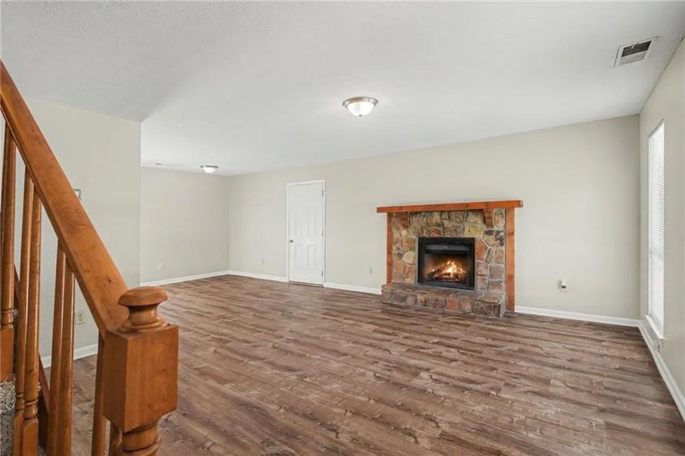 9042 Chestnut Lake Drive Jonesboro, GA 30236