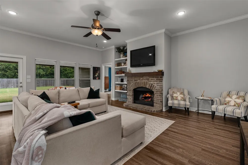 3449 Grand Cane Lane Bossier City, LA 71111