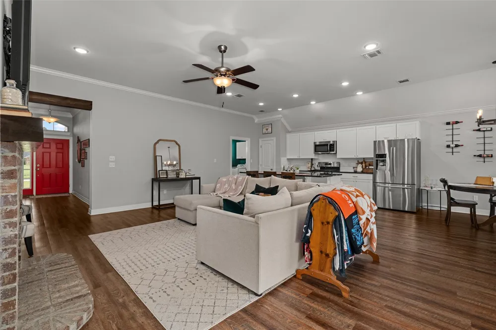 3449 Grand Cane Lane Bossier City, LA 71111