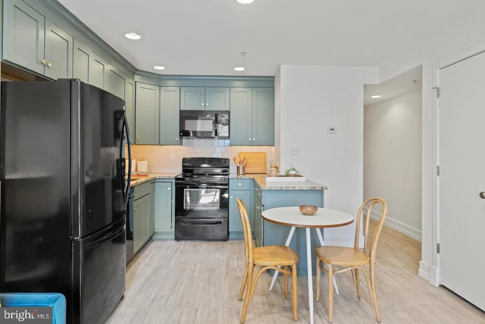 1237 KENYON STREET NW #1 Washington, DC 20010