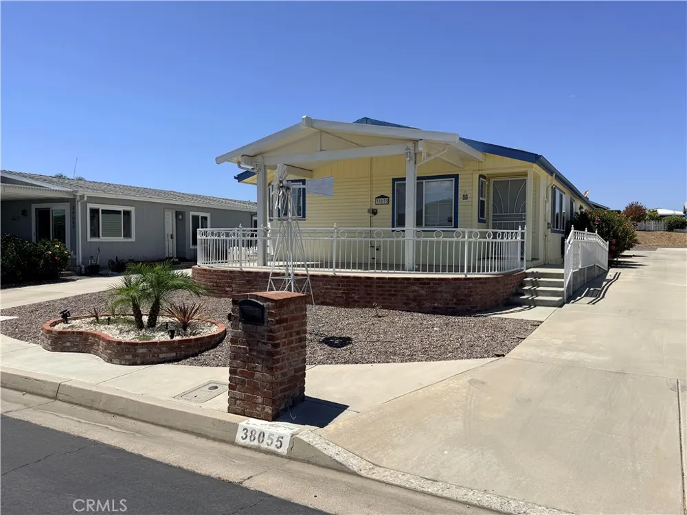 38055 Calle Amigable Murrieta, CA 92563