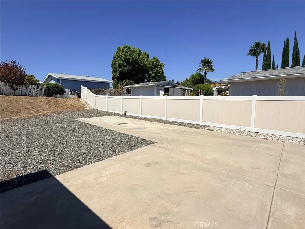38055 Calle Amigable Murrieta, CA 92563