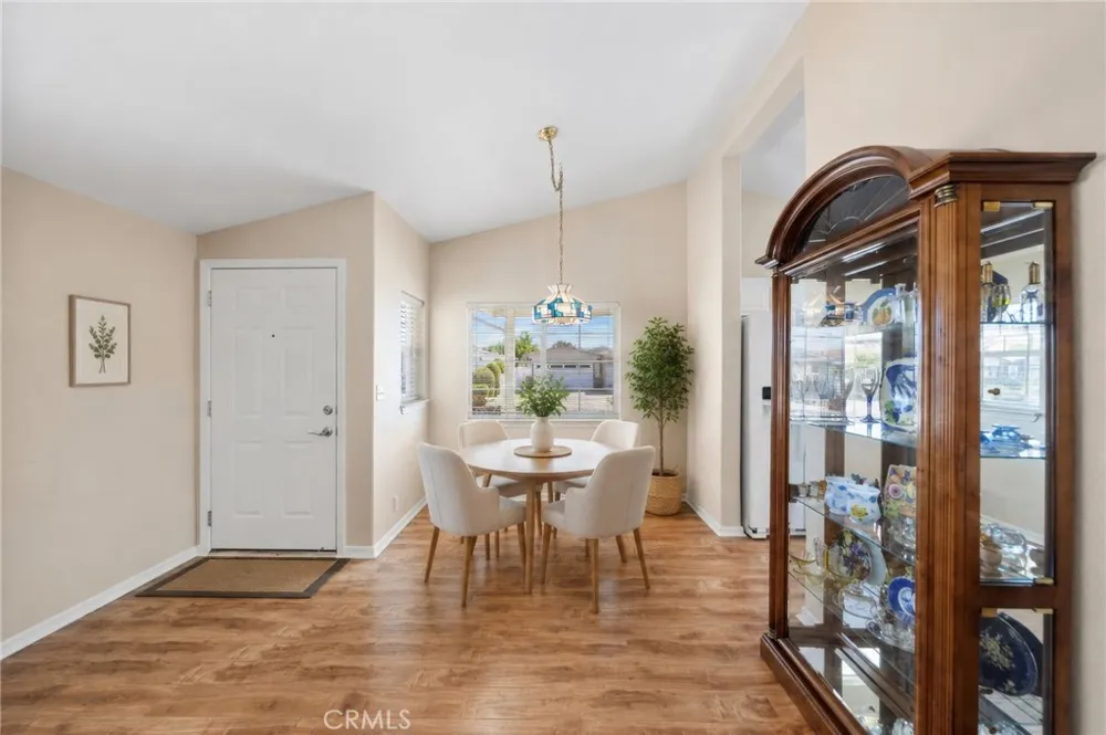 38055 Calle Amigable Murrieta, CA 92563