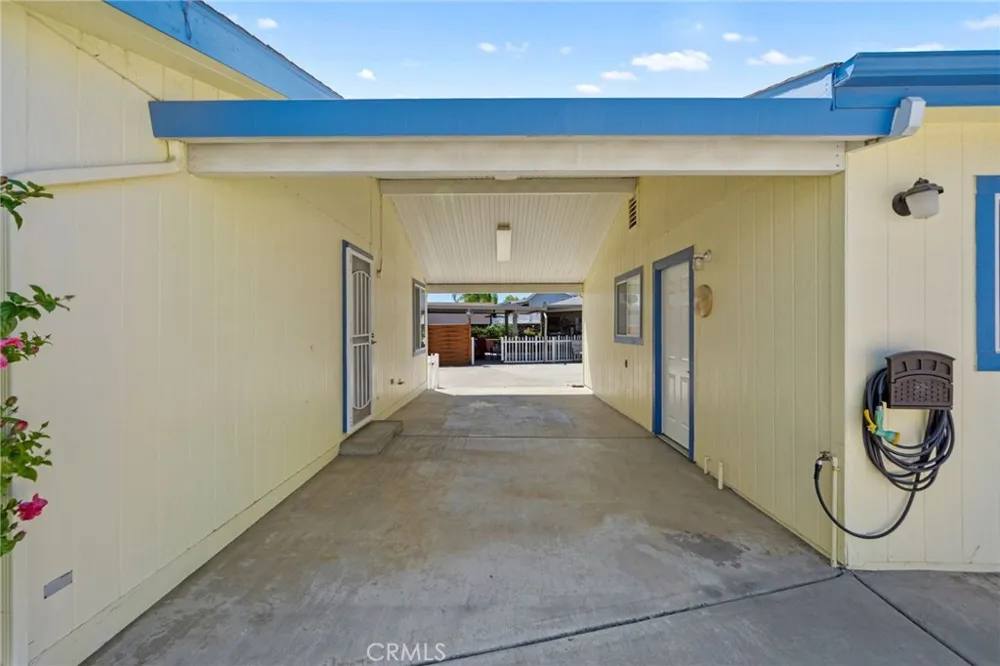 38055 Calle Amigable Murrieta, CA 92563