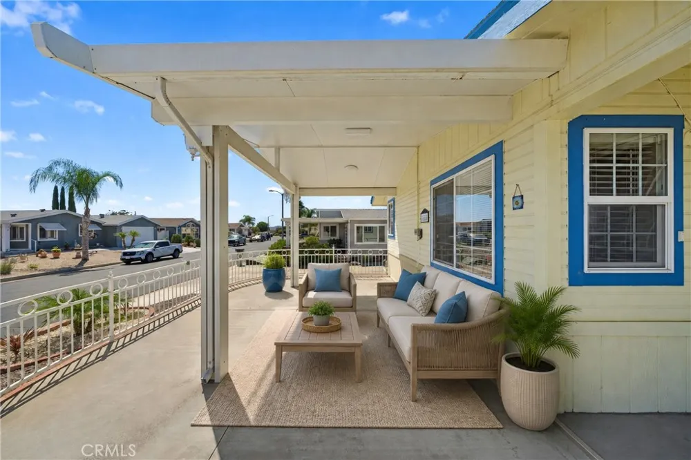 38055 Calle Amigable Murrieta, CA 92563