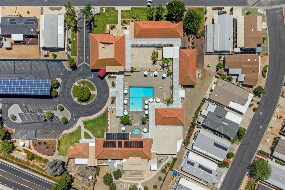 38055 Calle Amigable Murrieta, CA 92563