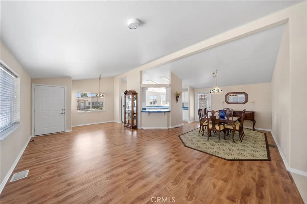 38055 Calle Amigable Murrieta, CA 92563