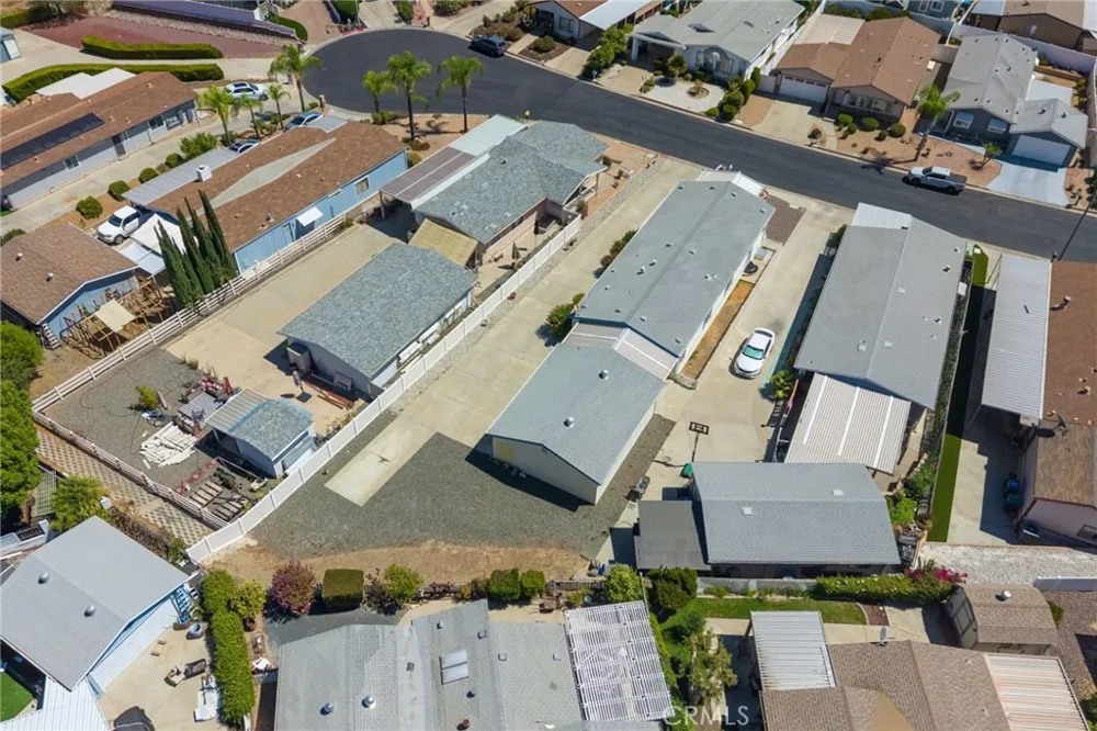 38055 Calle Amigable Murrieta, CA 92563