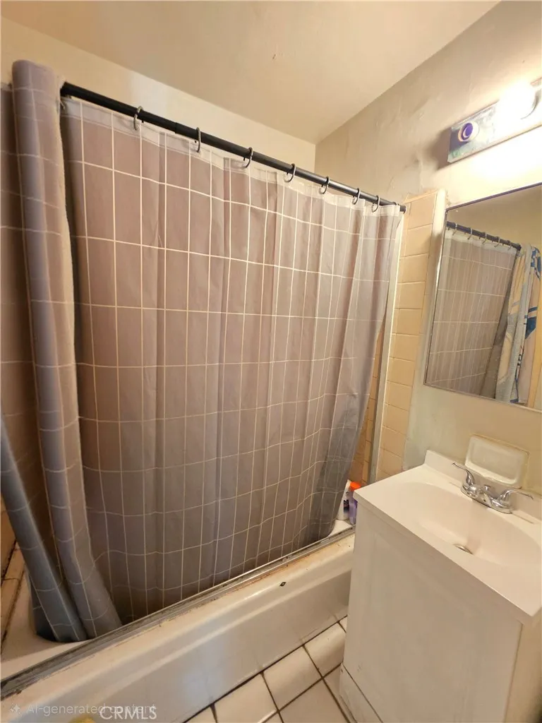 12933 Goleta Pacoima, CA 91331