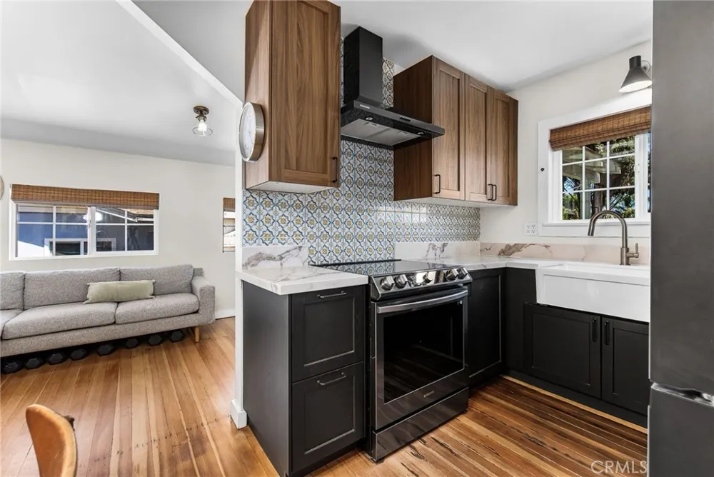 33205 Zellar Lake Elsinore, CA 92530