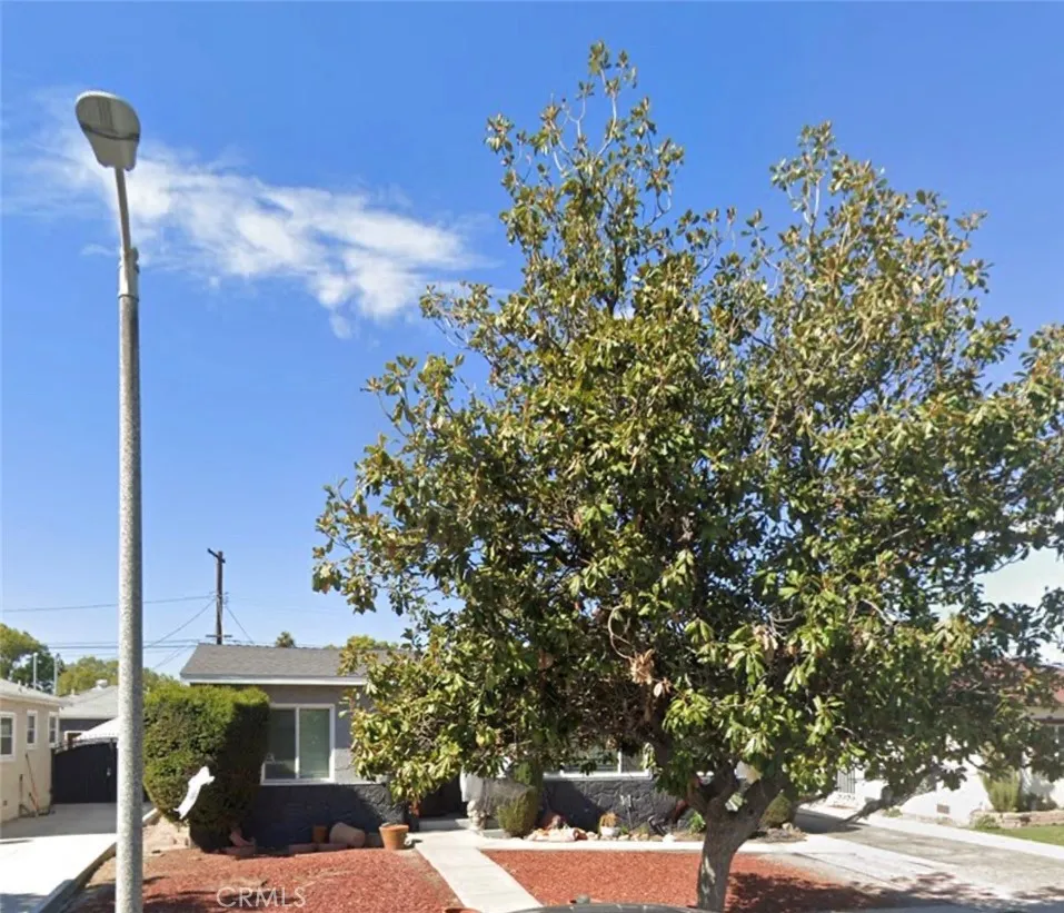 13563 Montague Arleta, CA 91331