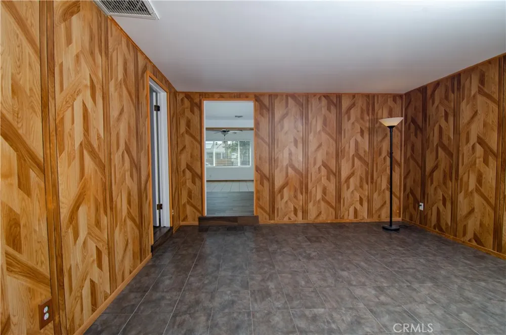13563 Montague Arleta, CA 91331