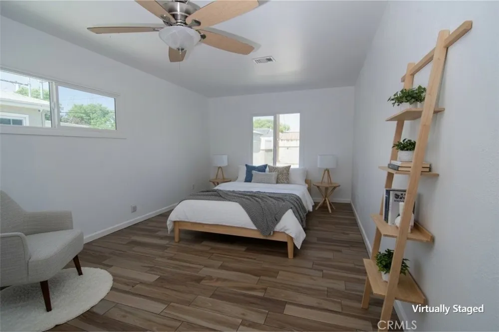 13563 Montague Arleta, CA 91331