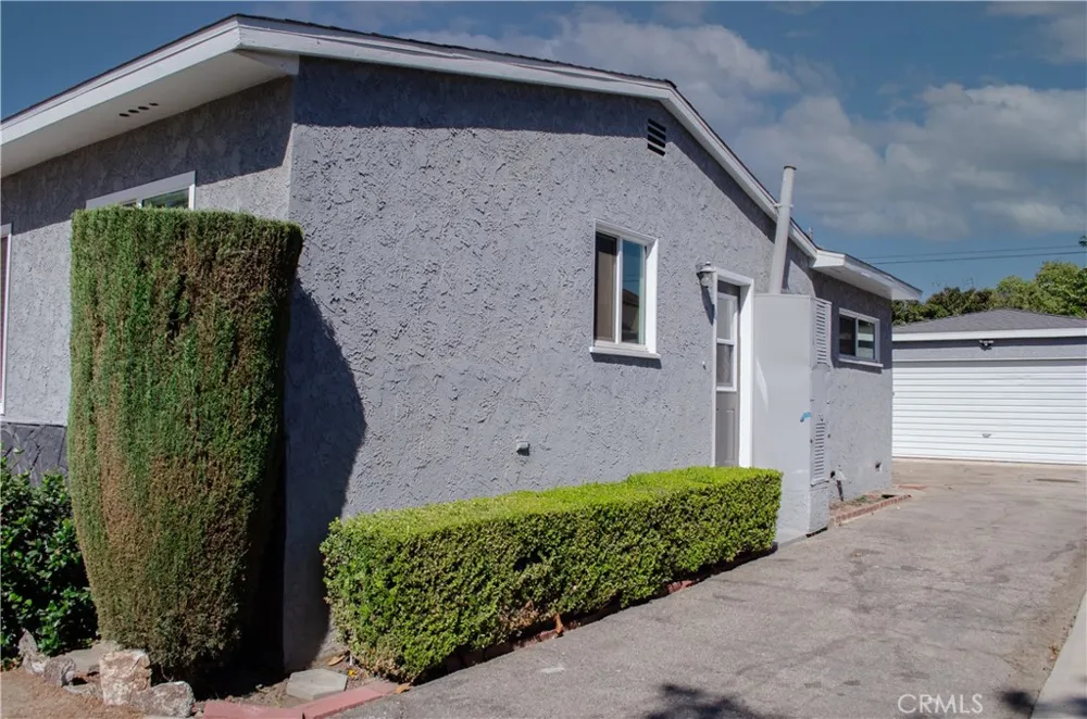 13563 Montague Arleta, CA 91331