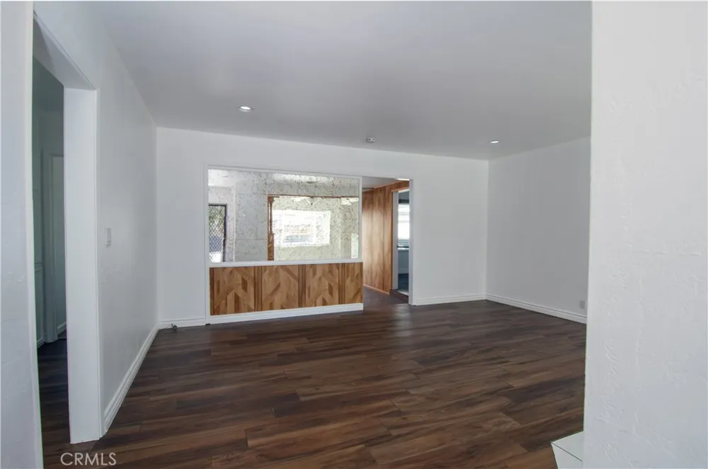 13563 Montague Arleta, CA 91331