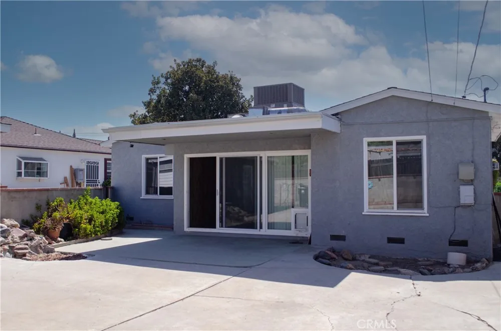 13563 Montague Arleta, CA 91331