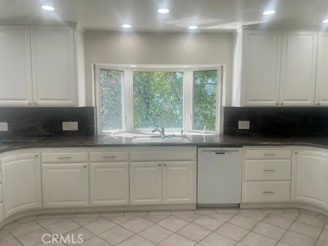 1815 Oakwood Avenue Arcadia, CA 91006