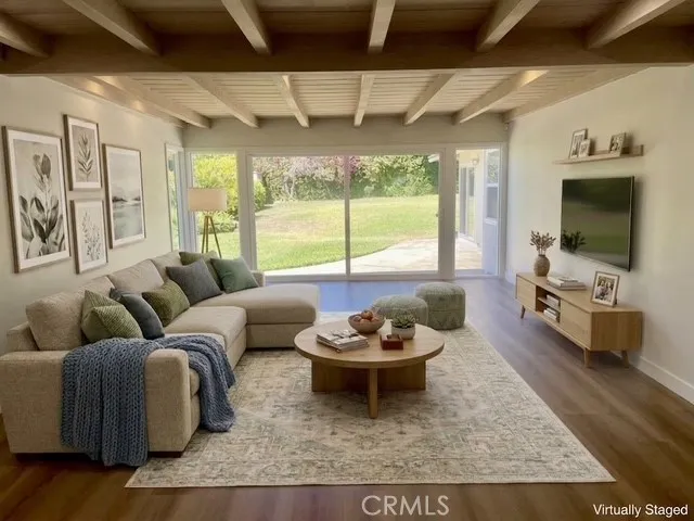 1815 Oakwood Avenue Arcadia, CA 91006