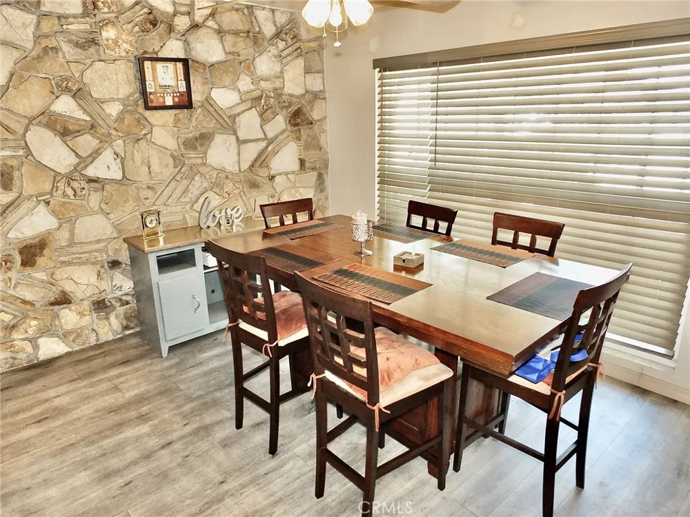 13912 S Parmelee Compton, CA 90222