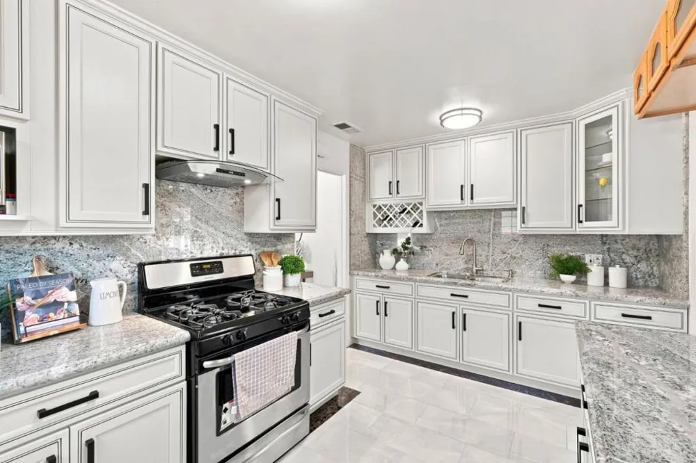 27093 Lemay Way Hayward, CA 94544