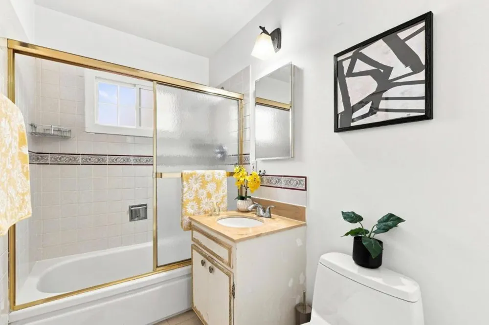 27093 Lemay Way Hayward, CA 94544