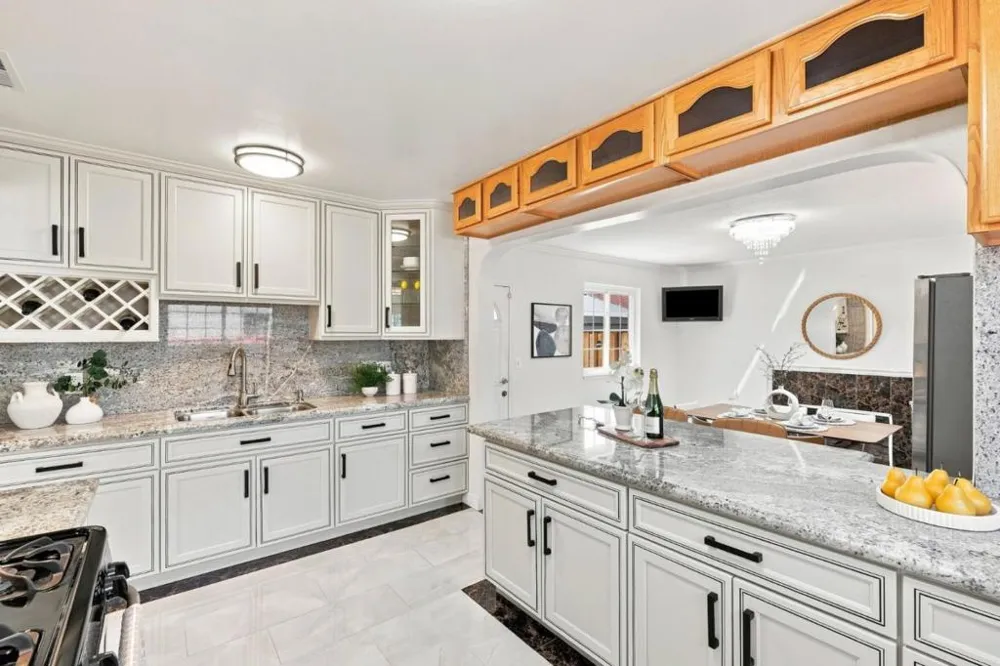 27093 Lemay Way Hayward, CA 94544