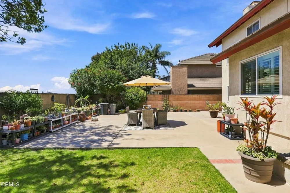 1910 Ivanhoe Avenue Oxnard, CA 93030
