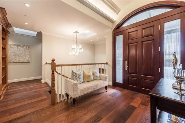 120 Sioux Lane Los Altos, CA 94022