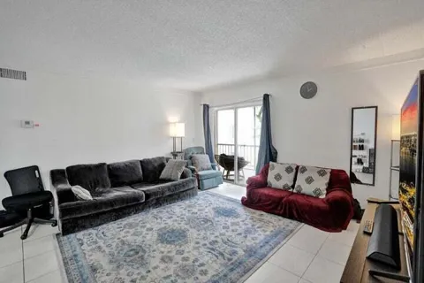 636 NW 13TH STREET #0240