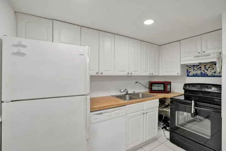 636 NW 13TH STREET #0240 Boca Raton, FL 33486