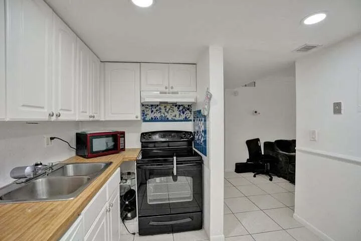 636 NW 13TH STREET #0240 Boca Raton, FL 33486