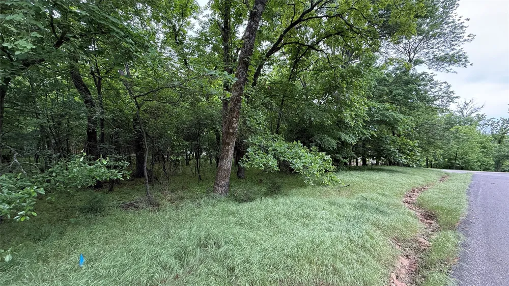 16884 Winslow Drive Hulbert, OK 74441
