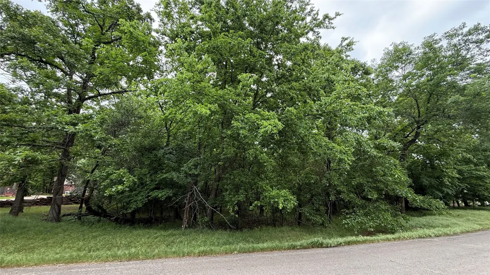 16884 Winslow Drive Hulbert, OK 74441